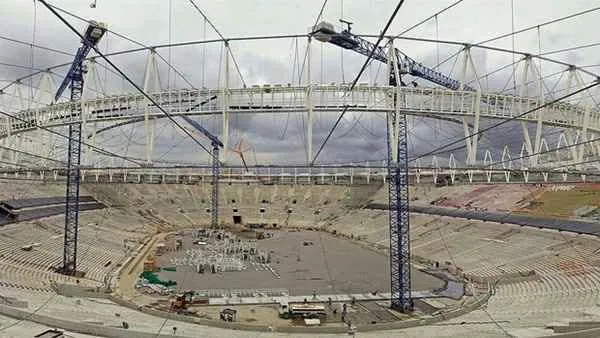 Montagem da nova cobertura